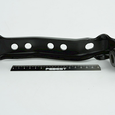 V Nissan Versa/B17 Lh