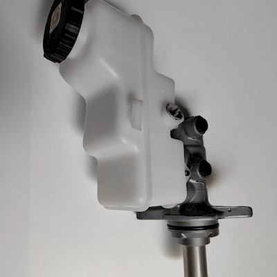 Bomba Freno Toyota Corolla 20-