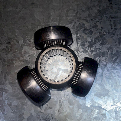 Triceta Mazda Bt50- 25*37*28mm