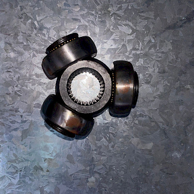 Triceta Toyota Hilux- 29*48*24mm