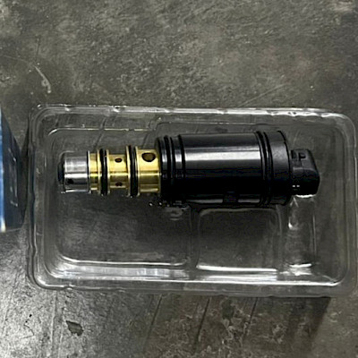 Válvula de Compresor- Nissan/Mercedes Benz